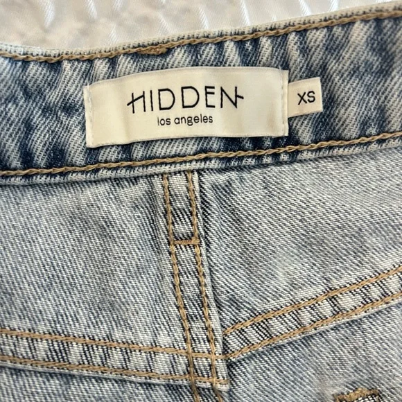 Hidden Los Angeles Distressed High Rise Shorts XS - Picture 2 of 5